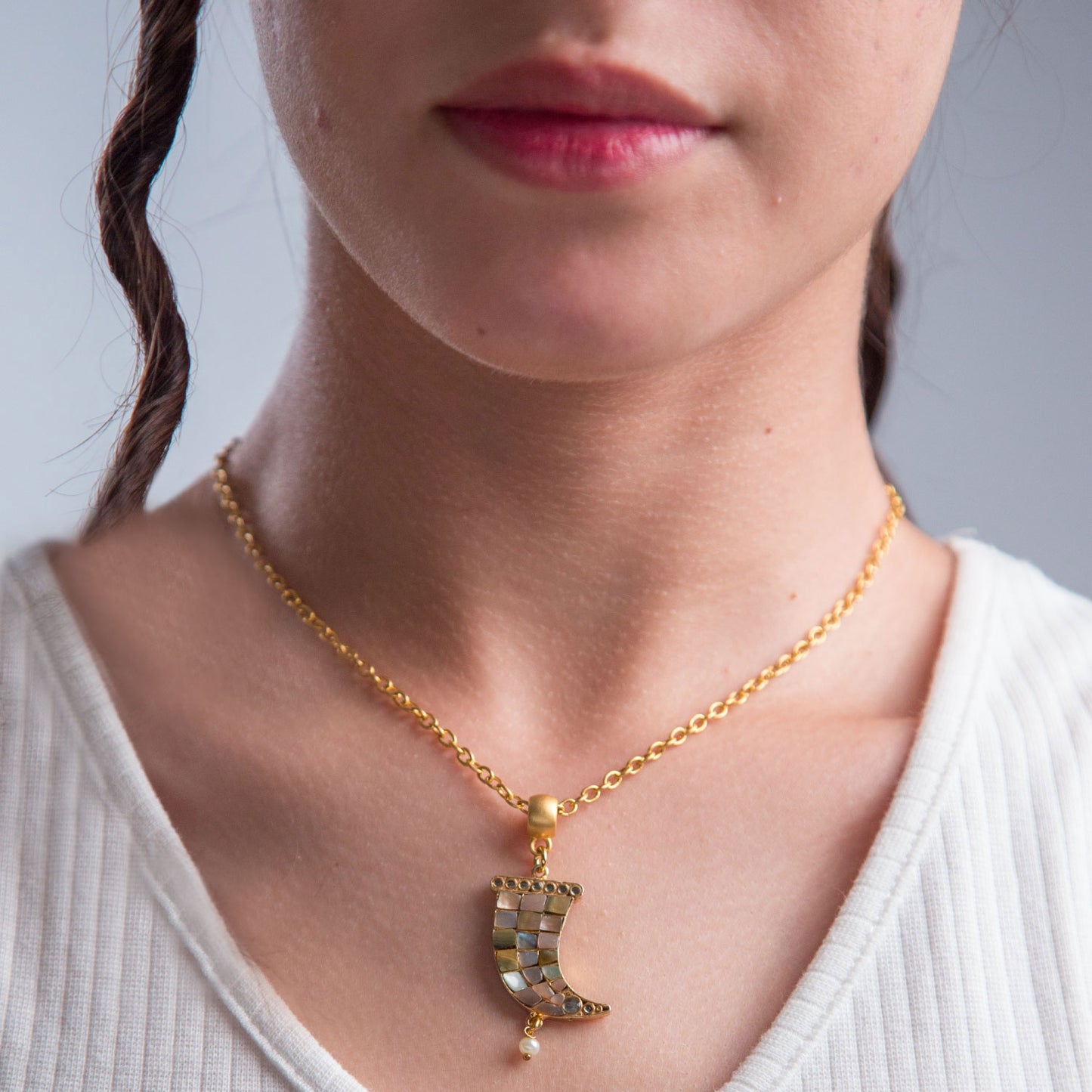 Talon Pendant - Mother of Peral